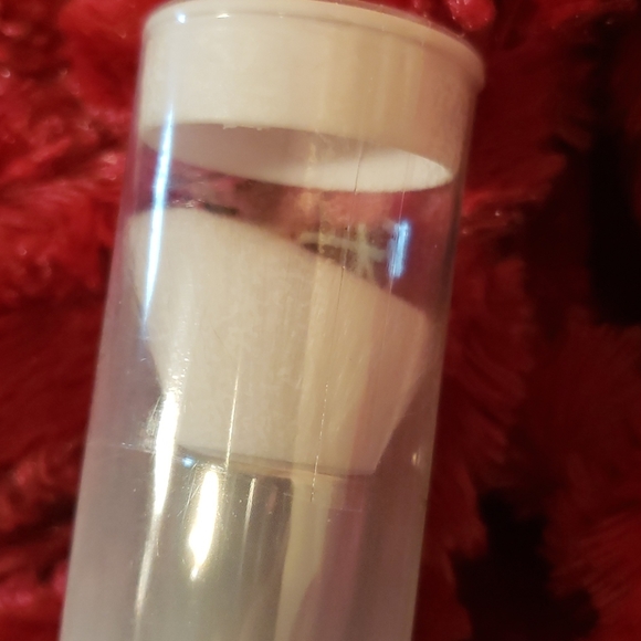 IT COSMETICS HEAVENLY SKIN SKIN-SMOOTHING COMPLEXION BRUSH #704 - Picture 5 of 9